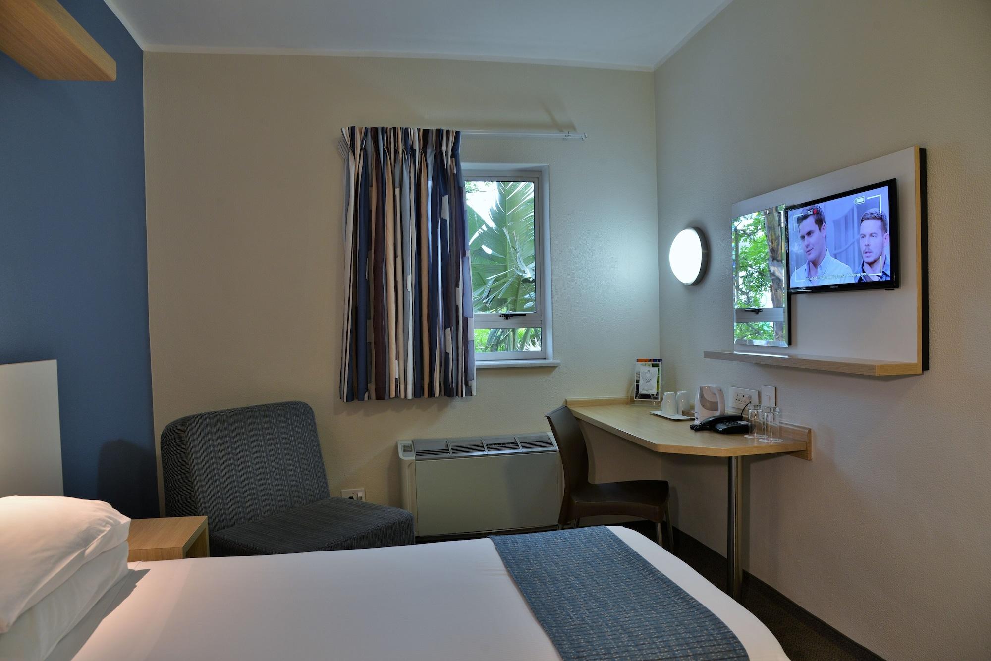 Road Lodge Cape Town International Airport Bagian luar foto