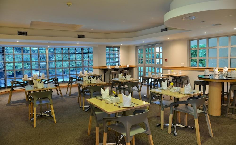Road Lodge Cape Town International Airport Bagian luar foto