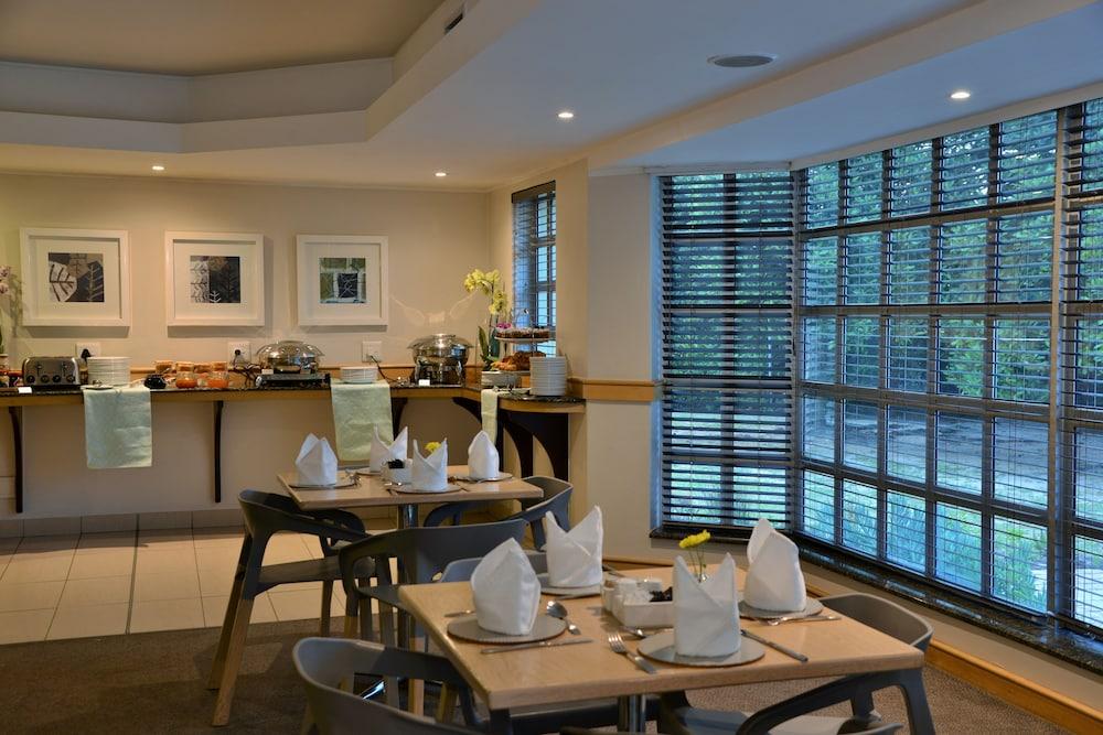 Road Lodge Cape Town International Airport Bagian luar foto