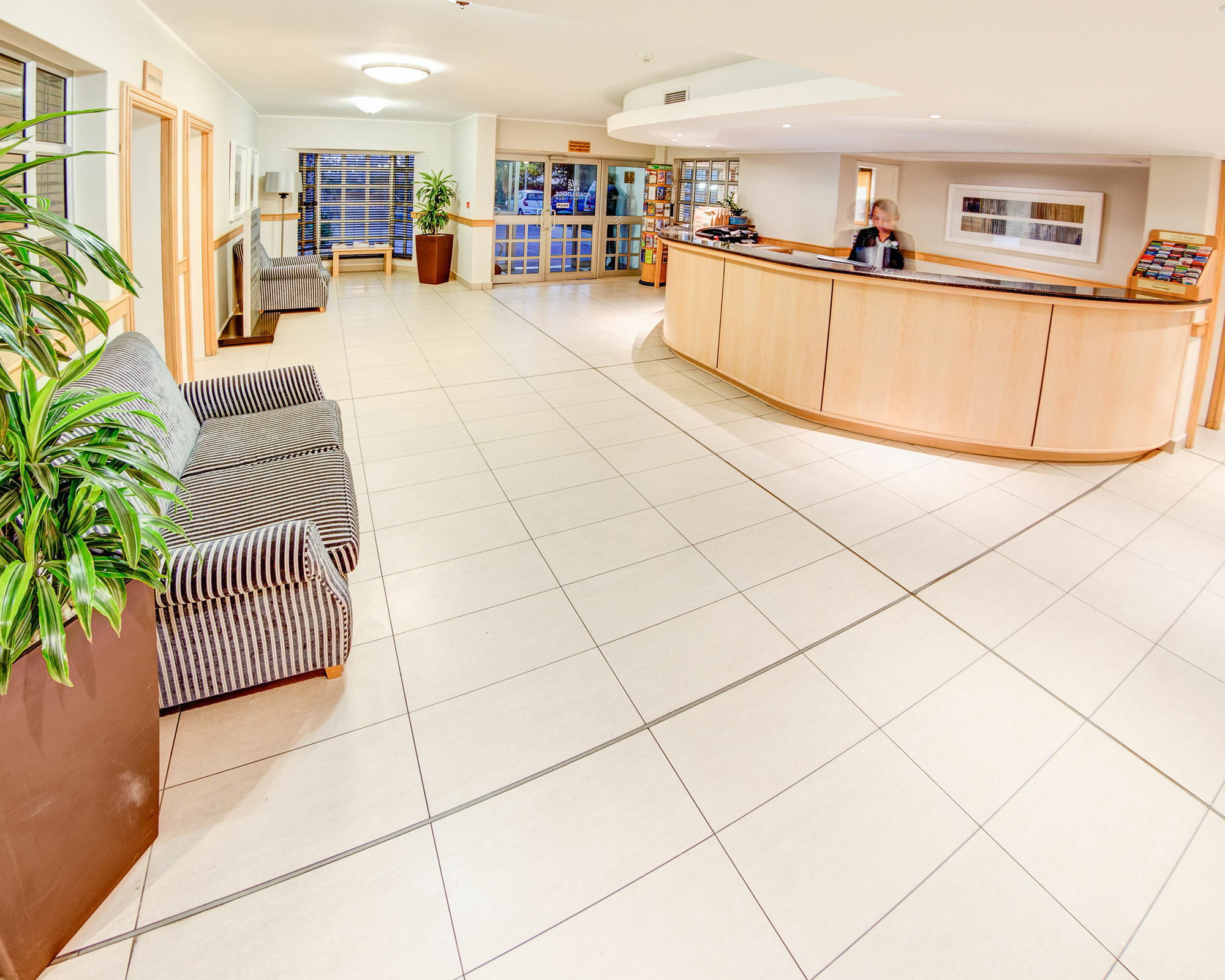 Road Lodge Cape Town International Airport Bagian luar foto