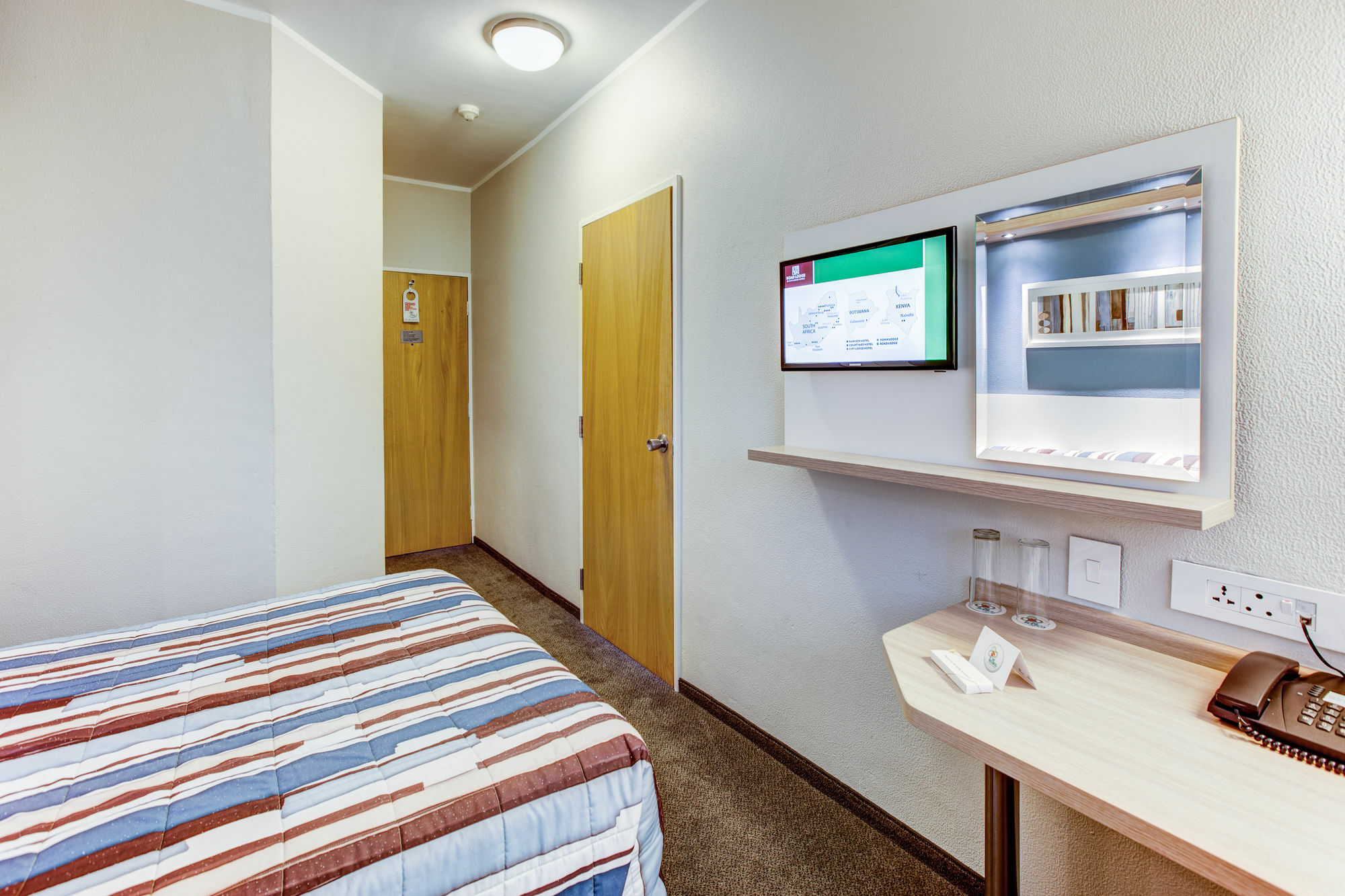 Road Lodge Cape Town International Airport Bagian luar foto